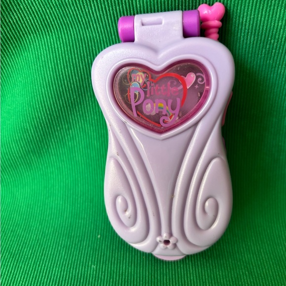 My little pony ring-a-pony cell phone w sound light - Picture 6 of 7